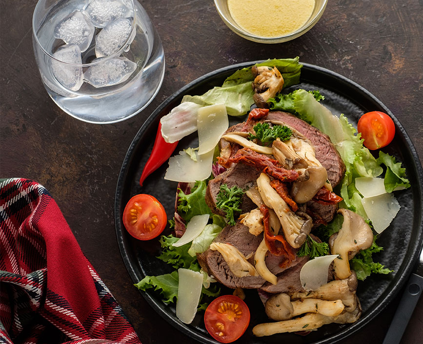 Plat avec pleurotes